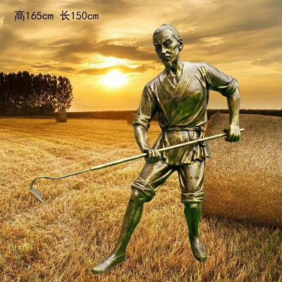 高1米65的鋤地農(nóng)民雕塑，玻璃鋼仿銅勞動人物塑像