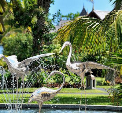 不銹鋼鏡面仙鶴，園林水景裝飾動(dòng)物擺件