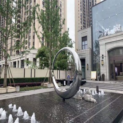 不銹鋼鏡面圓環景觀雕塑，園林水景噴泉裝飾景觀