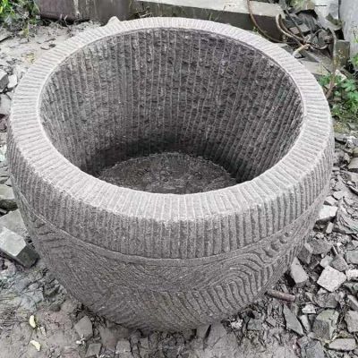 青石雕刻圓形老石槽庭院流養(yǎng)魚(yú)水缸