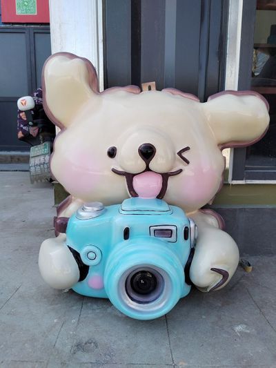 拍照小熊玻璃鋼美陳掛件