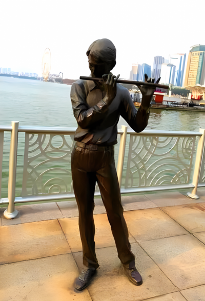 戶外園林景觀銅雕吹笛子的人物雕塑