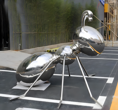 城市街道動(dòng)物景觀擺件不銹鋼鏡面抽象螞蟻雕塑