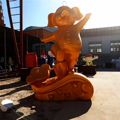 商場(chǎng)裝飾動(dòng)物擺件玻璃鋼仿銅十二生肖豬雕塑