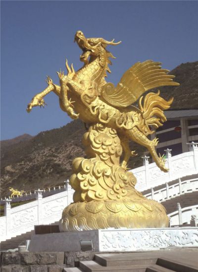 天馬不銹鋼噴漆馬兒雕塑